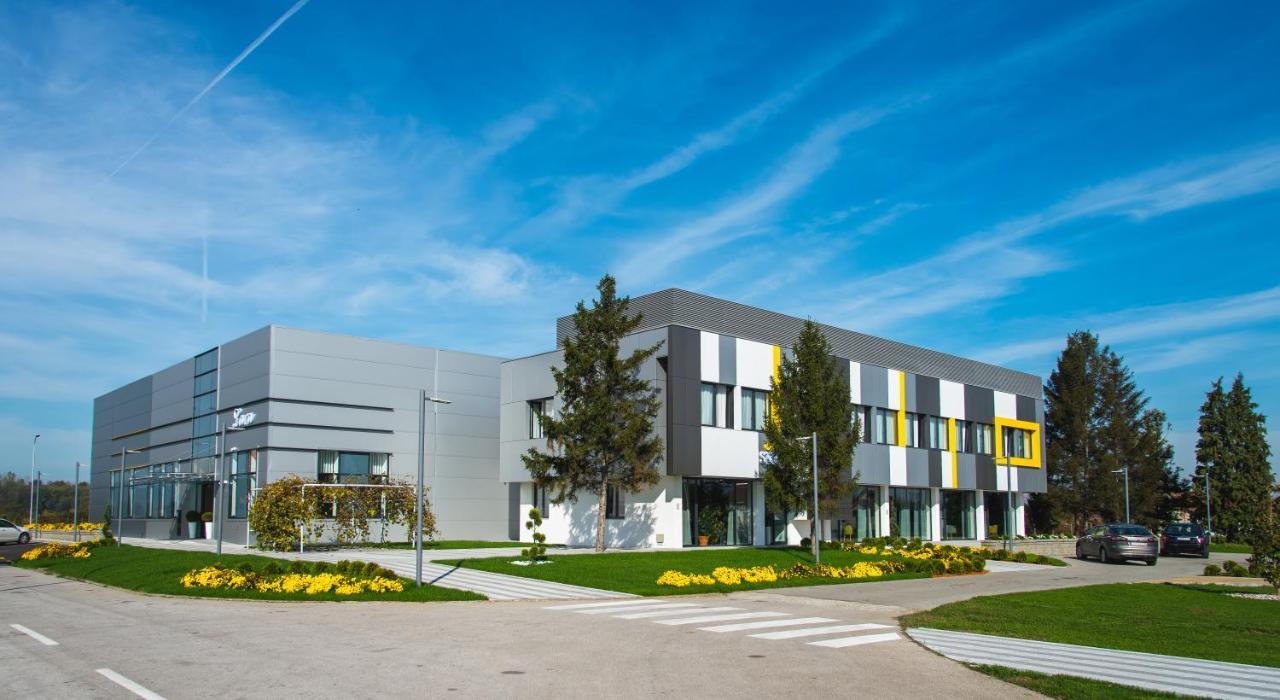 Hotel Stobex Loznica Exterior foto